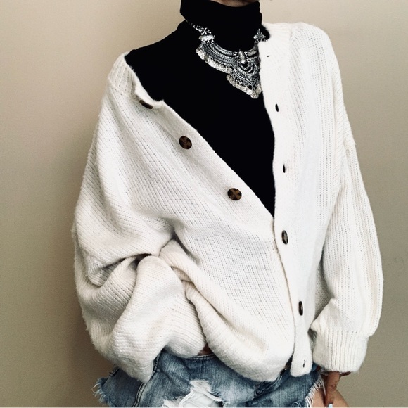 Brand new Aerie oversized sweater - Picture 7 of 10